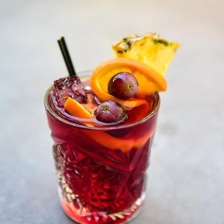 孙迪奥桥喜来登雷丁酒店 外观 照片